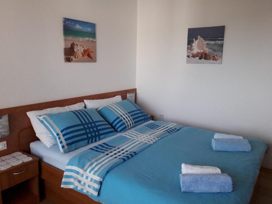Apartmani Braut Kornić Extérieur photo