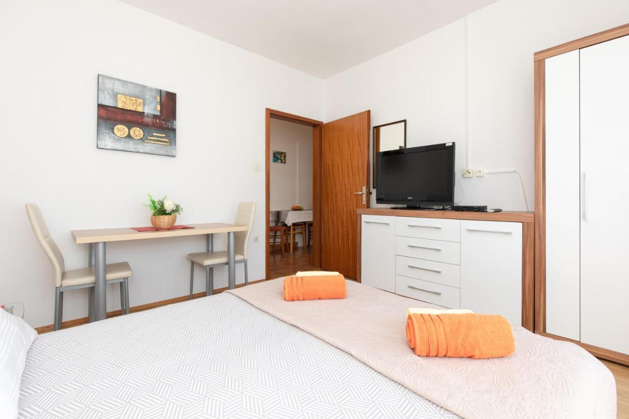 Apartmani Braut Kornić Extérieur photo