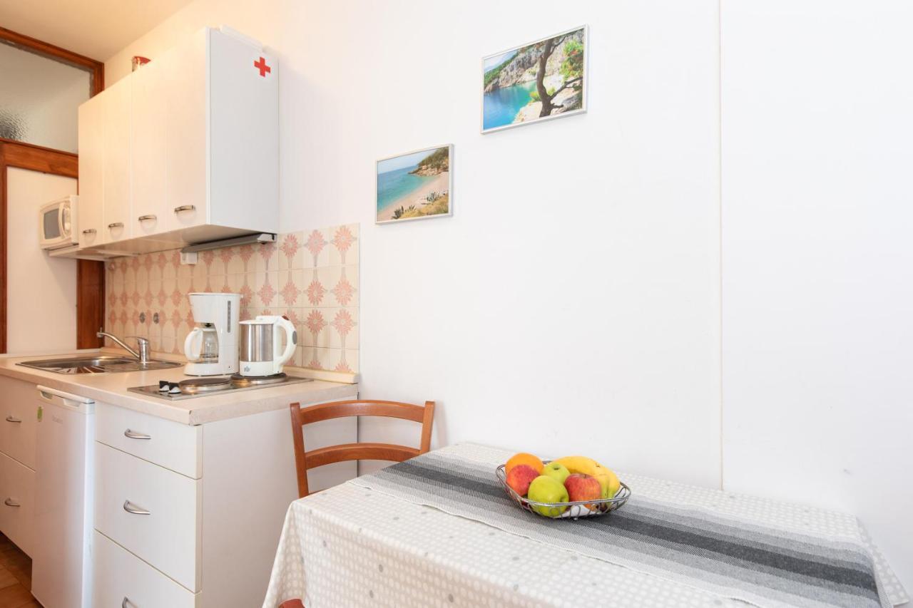 Apartmani Braut Kornić Extérieur photo