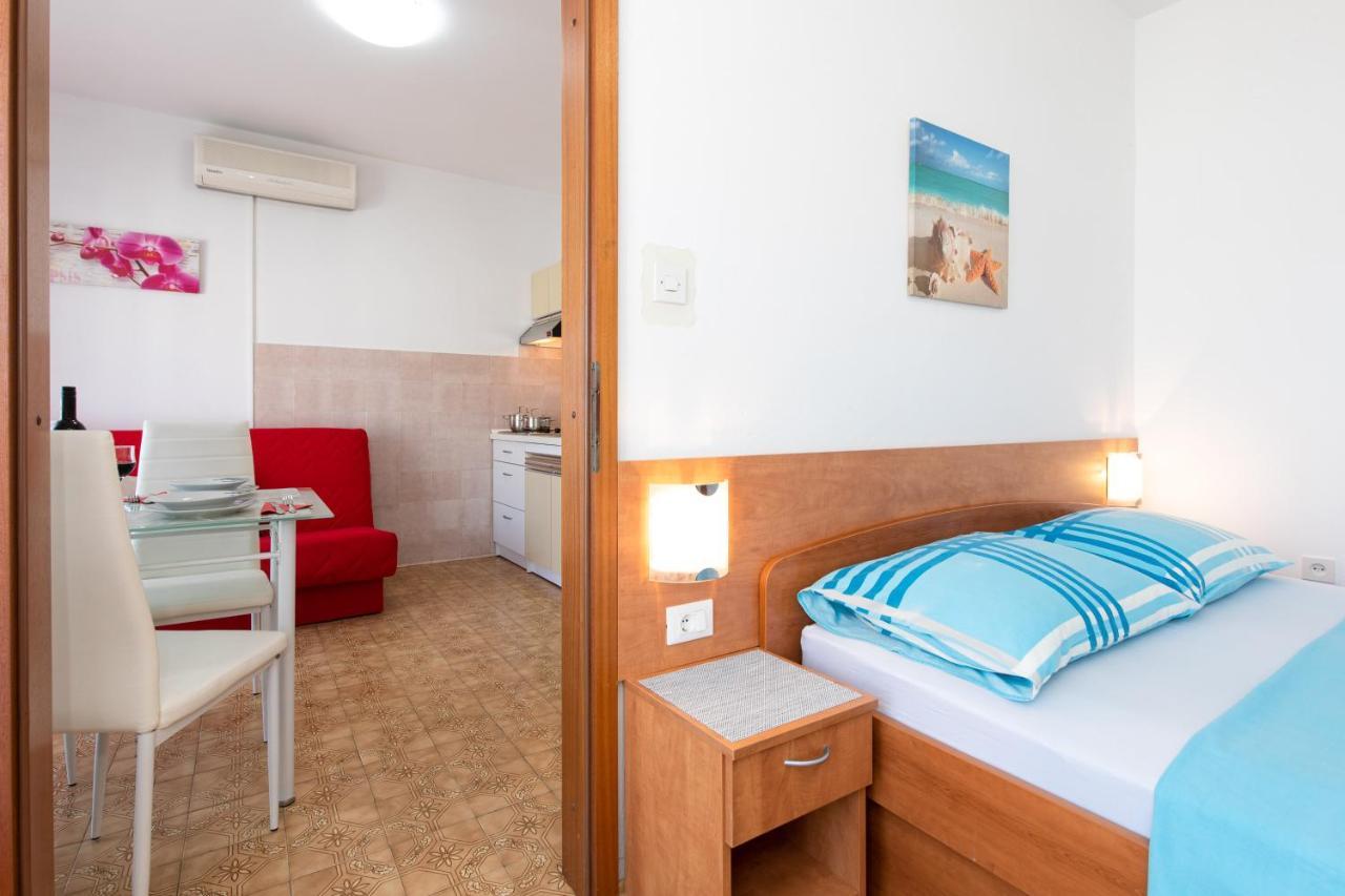 Apartmani Braut Kornić Extérieur photo
