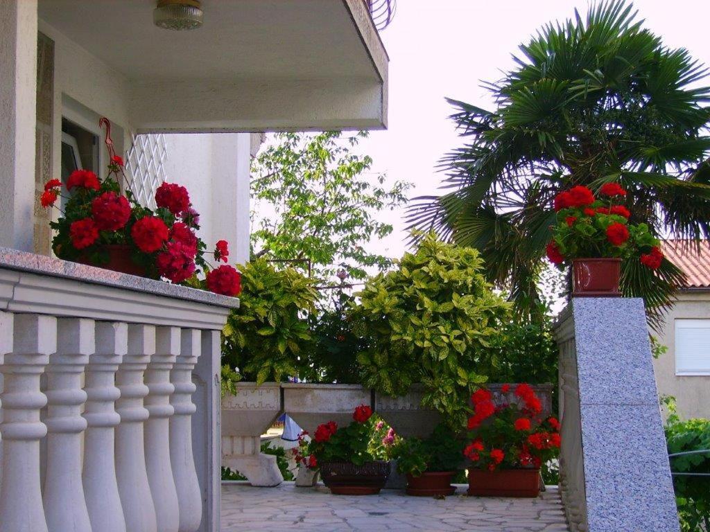 Apartmani Braut Kornić Extérieur photo